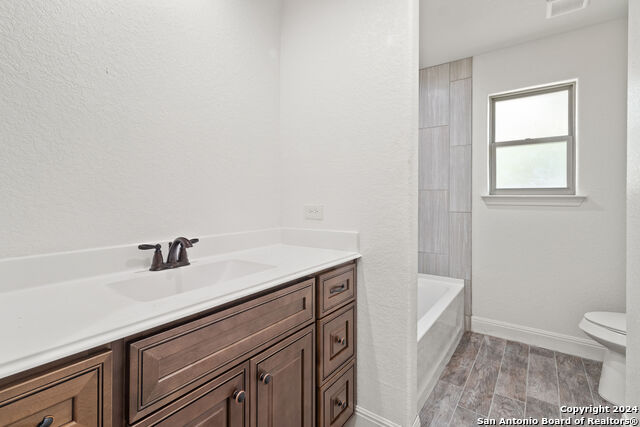 Listing photo id 22 for 140 Great Oaks