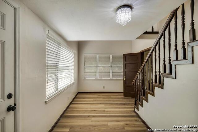 Listing photo id 14 for 18111 Lake Shore