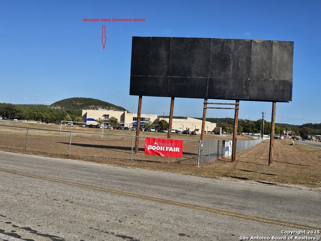 Image 9 of 51 For 110 Maricopa