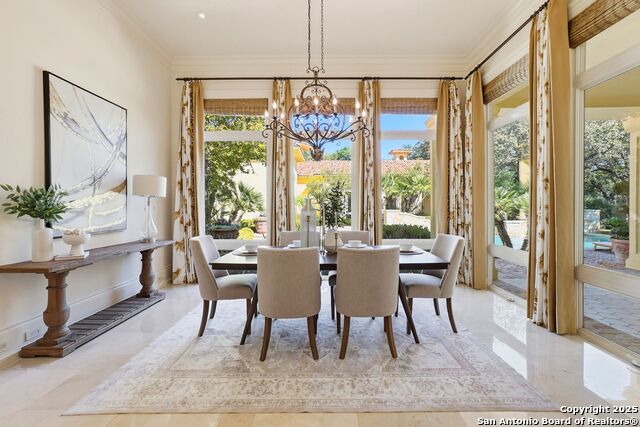 Listing photo id 28 for 136 Tower Drive S