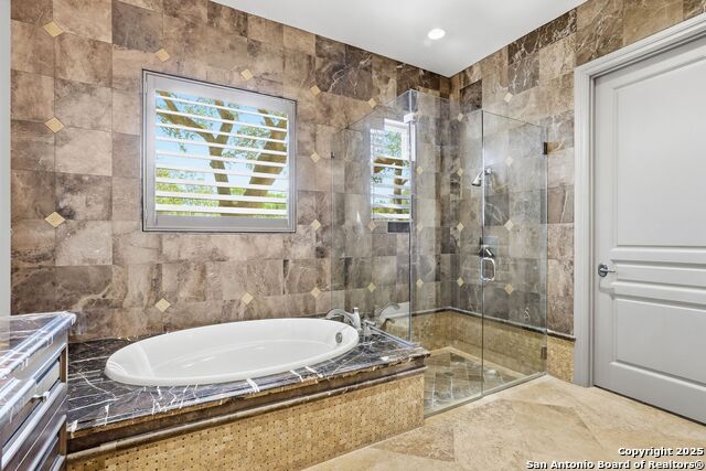 Listing photo id 42 for 136 Tower Drive S