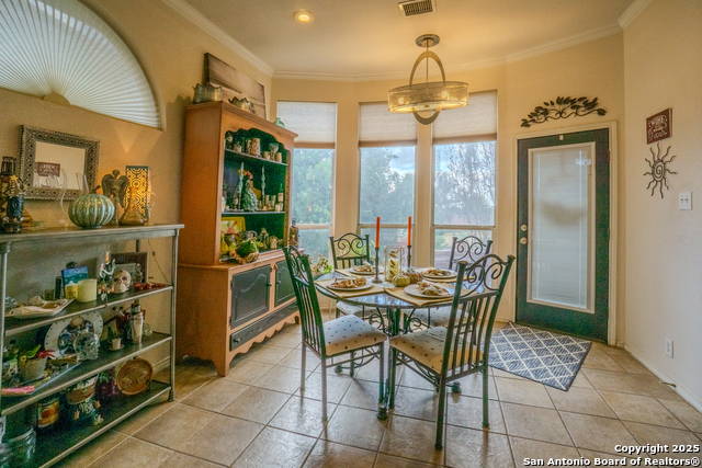 Image 21 of 43 For 610 Mello Oak