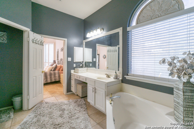 Image 30 of 43 For 610 Mello Oak