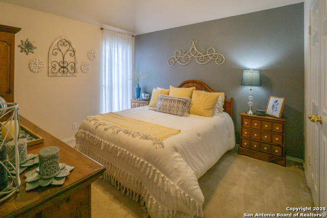 Image 37 of 43 For 610 Mello Oak