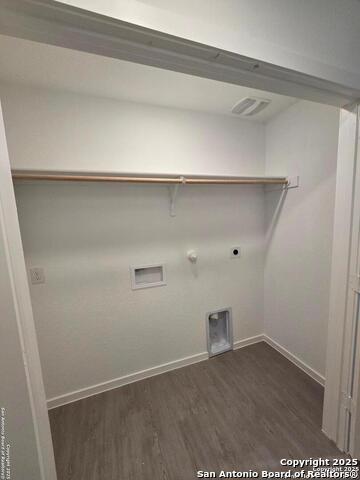 Image 18 of 20 For 13824 Chital Chase