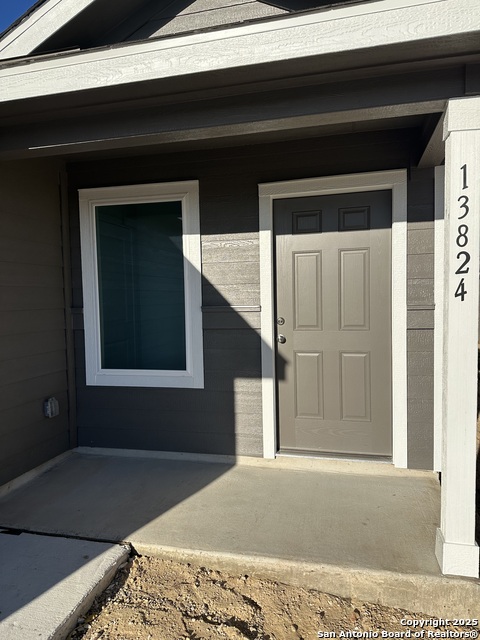 Image 3 of 20 For 13824 Chital Chase