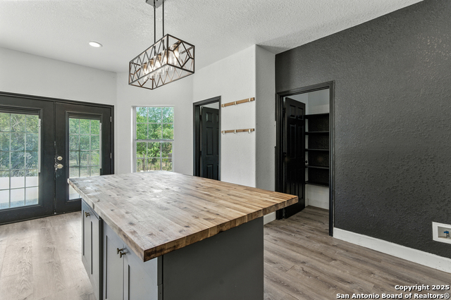 Image 10 of 32 For 9026 Mint Julep