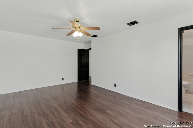 Image 19 of 32 For 9026 Mint Julep