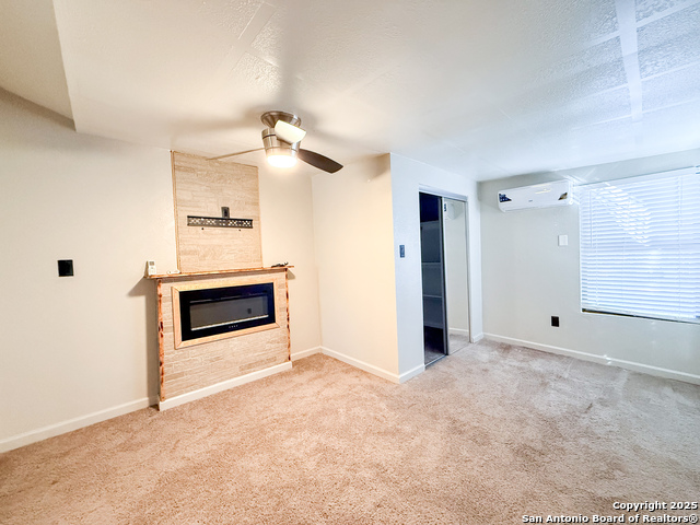 Image 8 of 38 For 5850 Cliffmont