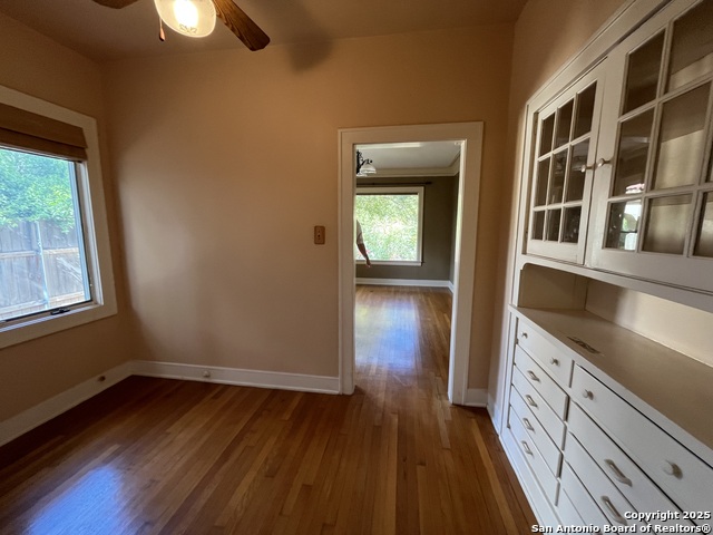 Image 14 of 52 For 122 Hollywood E