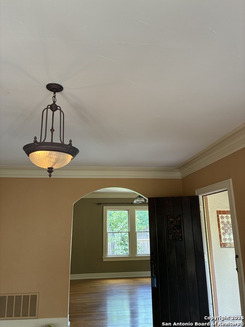 Image 23 of 52 For 122 Hollywood E