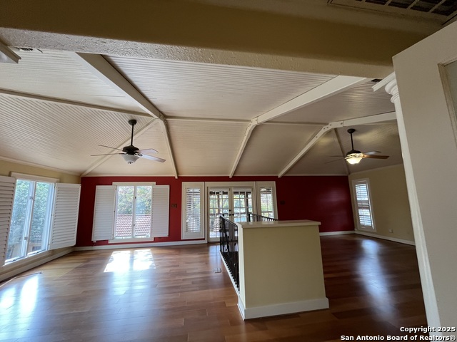 Image 30 of 52 For 122 Hollywood E