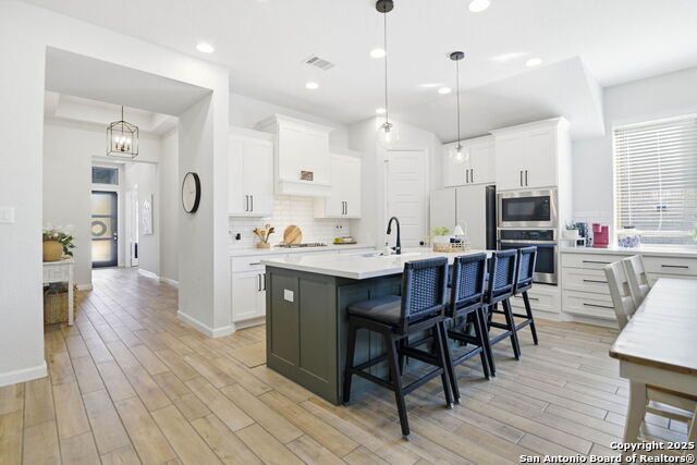 Image 11 of 29 For 911 Swenson