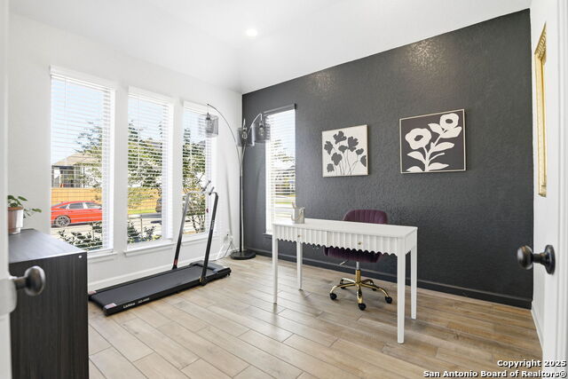 Image 12 of 29 For 911 Swenson