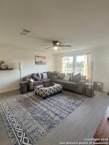 Image 13 of 26 For 515 Lew Pass