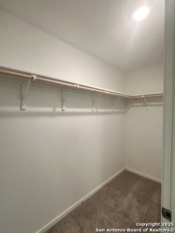 Image 19 of 26 For 515 Lew Pass