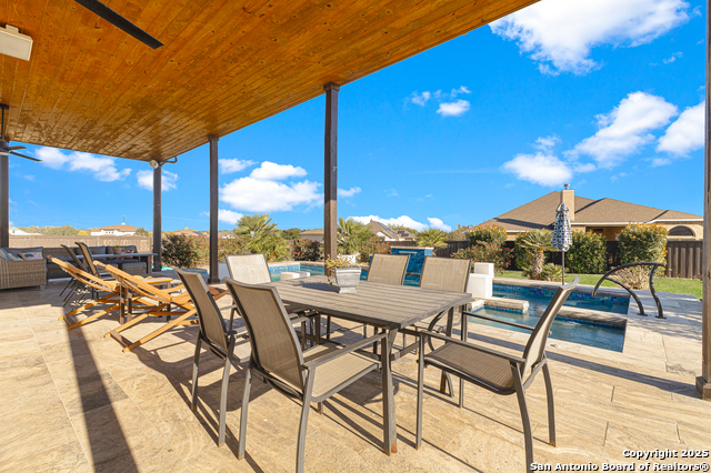 Listing photo id 34 for 14814 Peoples