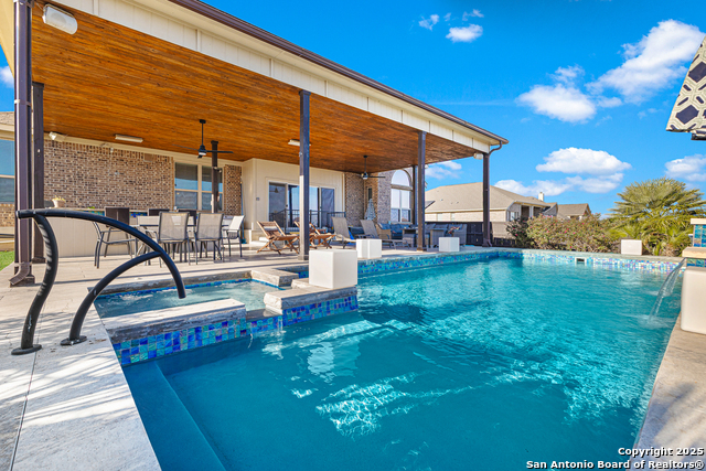 Listing photo id 38 for 14814 Peoples