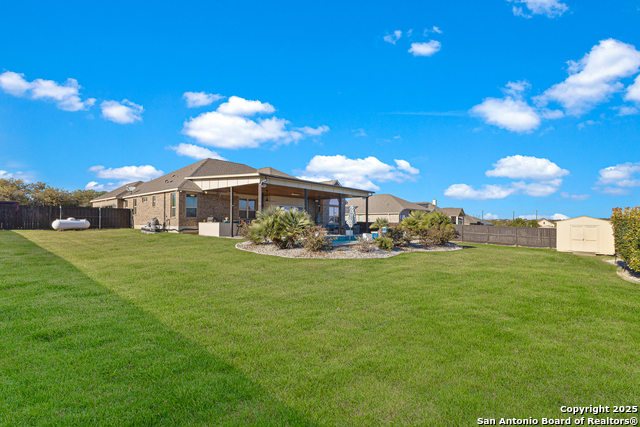 Listing photo id 40 for 14814 Peoples