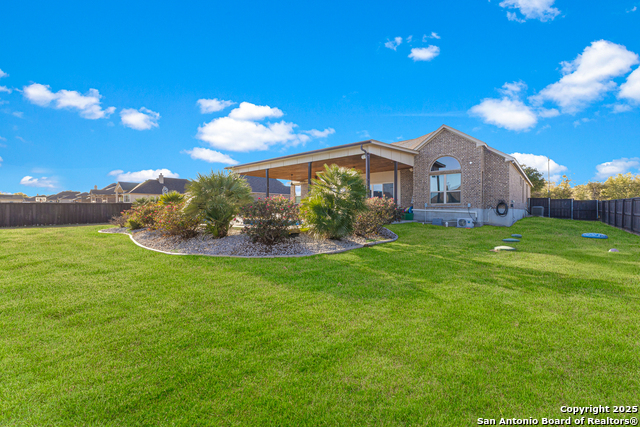 Listing photo id 41 for 14814 Peoples