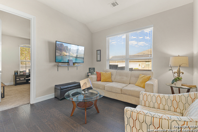 Listing photo id 6 for 14814 Peoples