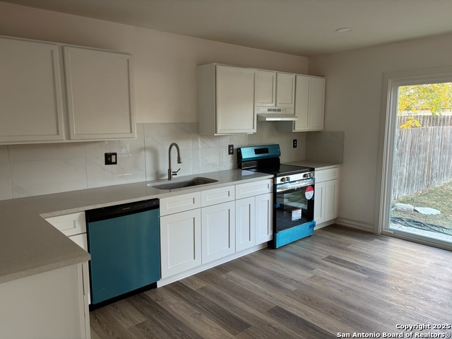 Image 2 of 11 For 2214 Juniper Hill