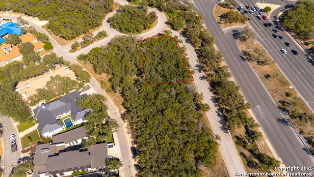 Image 6 of 10 For 130 Tremaine