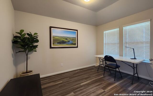 Image 7 of 12 For 3201 Junction Bay