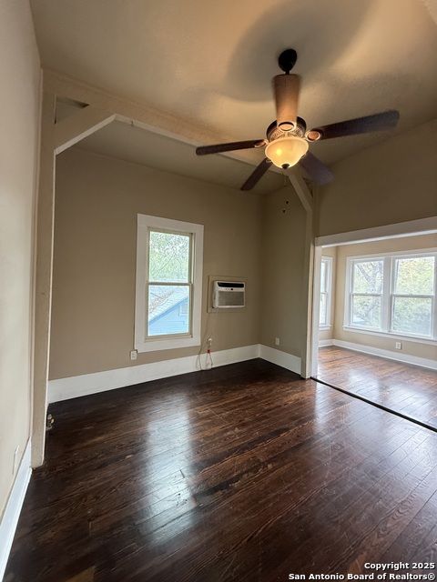 Image 14 of 16 For 210 Eleanor  3