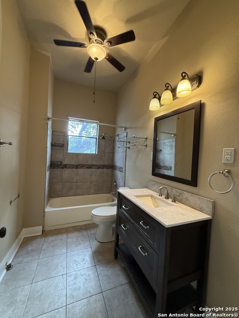 Image 15 of 16 For 210 Eleanor  3