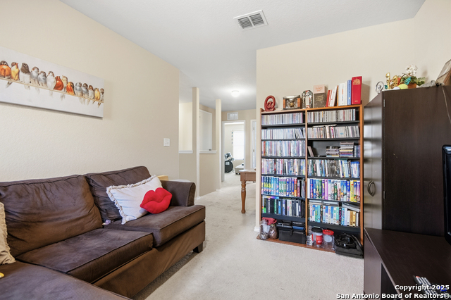 Image 14 of 19 For 3831 Hickory Arch