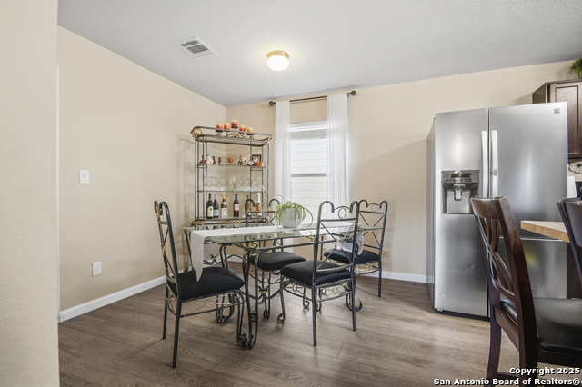 Image 9 of 19 For 3831 Hickory Arch