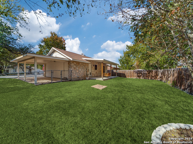 Image 12 of 12 For 135 Bluebonnet Circle