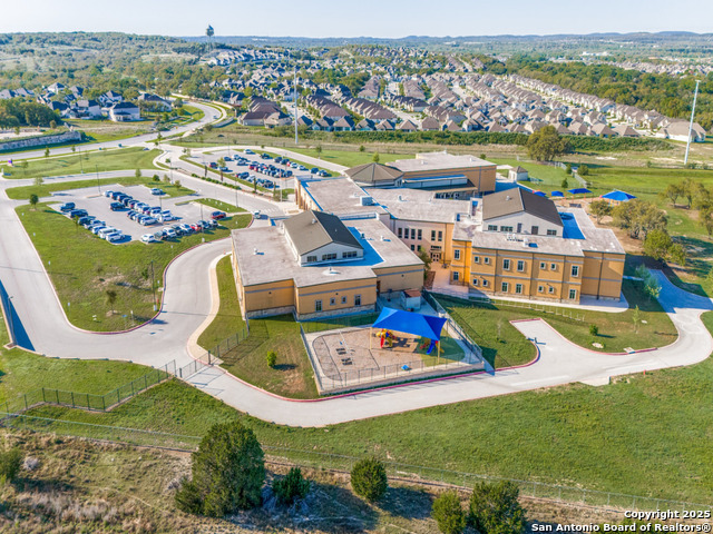 Image 27 of 29 For 108 Simpatico