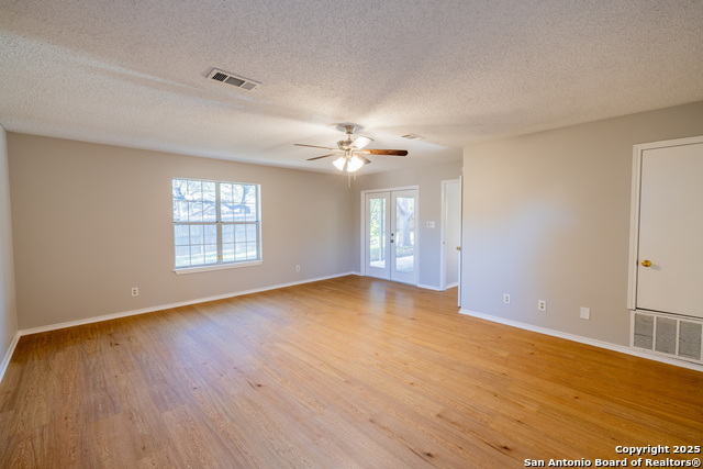 Image 12 of 35 For 106 Tanglewood E