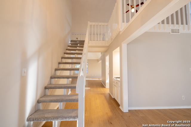 Image 17 of 35 For 106 Tanglewood E