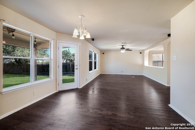 Image 12 of 40 For 4806 Macey Trail