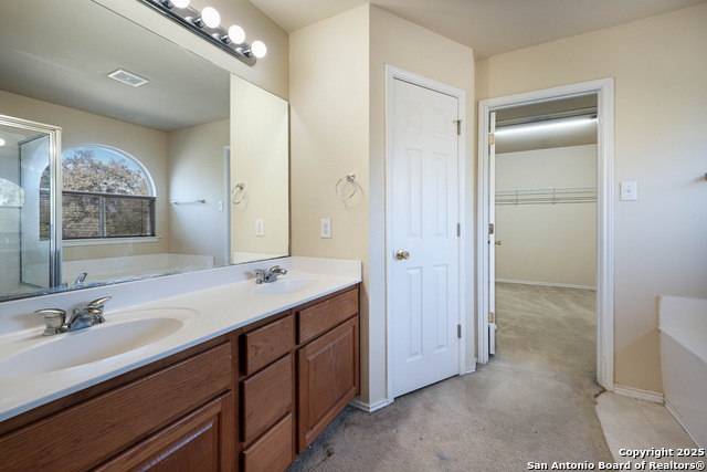 Image 18 of 40 For 4806 Macey Trail