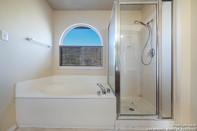 Image 19 of 40 For 4806 Macey Trail