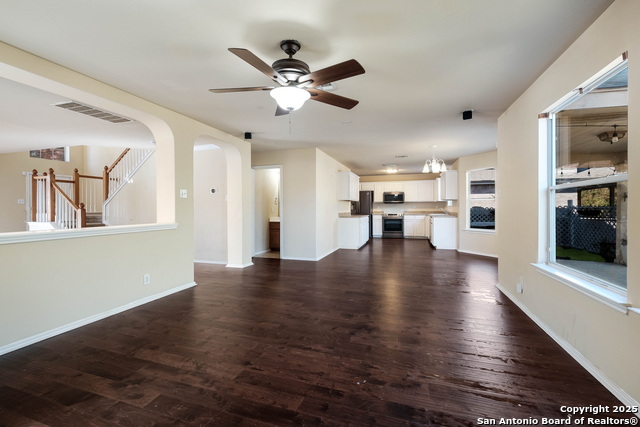 Image 9 of 40 For 4806 Macey Trail