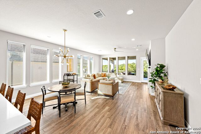 Image 14 of 78 For 306 Navarro  