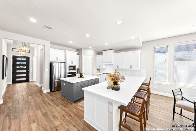 Image 18 of 78 For 306 Navarro  