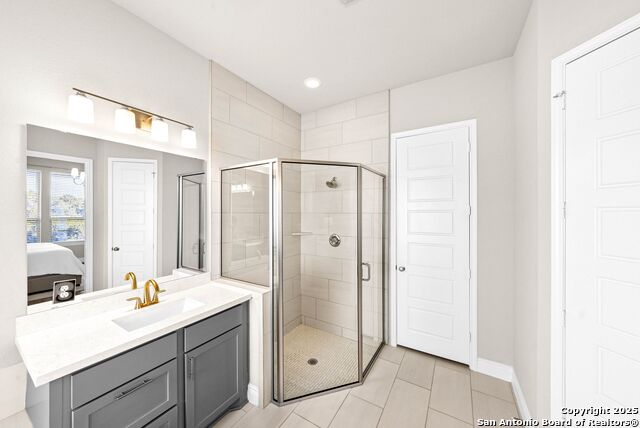 Image 29 of 78 For 306 Navarro  