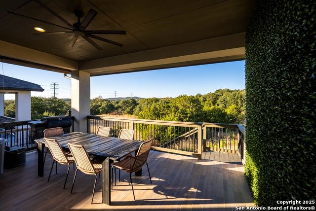 Image 38 of 78 For 306 Navarro  