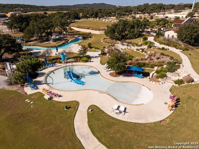 Image 47 of 78 For 306 Navarro  