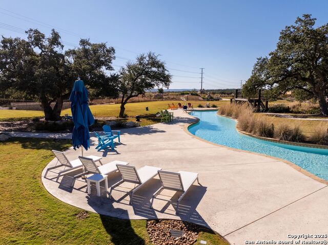 Image 50 of 78 For 306 Navarro  