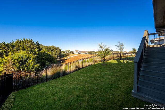 Image 6 of 78 For 306 Navarro  