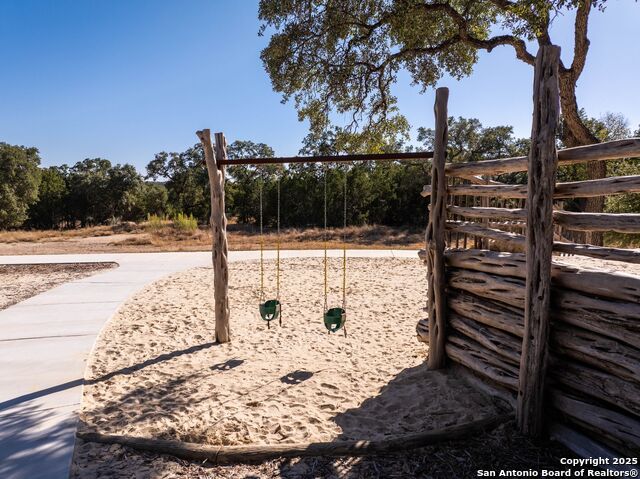 Image 74 of 78 For 306 Navarro  