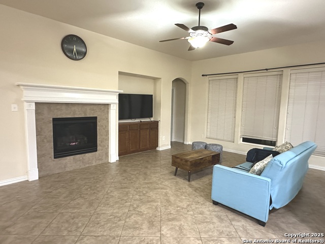 Image 14 of 26 For 1902 Estonia