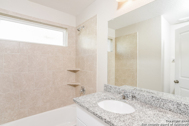 Image 14 of 15 For 8022 Dovers Den